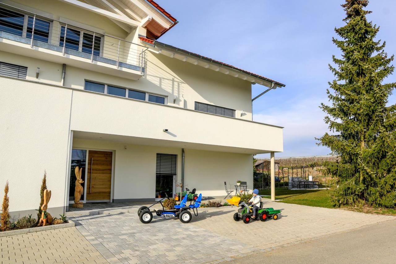 Ferienwohnung Ferienhof Haas Friedrichshafen Exterior foto